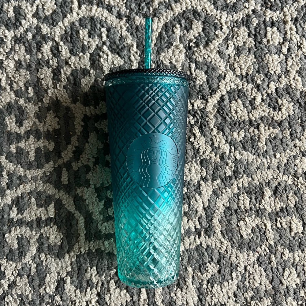 Starbucks 2023 Gradient Blue Grid Tumbler with Straw (24 oz)